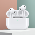 سماعات Apple AirPods Pro (الجيل الثاني) مع علبة الشحن MagSafe (USB-C)