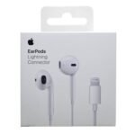 ⁦سماعات أذن سلكية من Apple EarPods مزودة بمقبس Lightning⁩ - الصورة ⁦2⁩